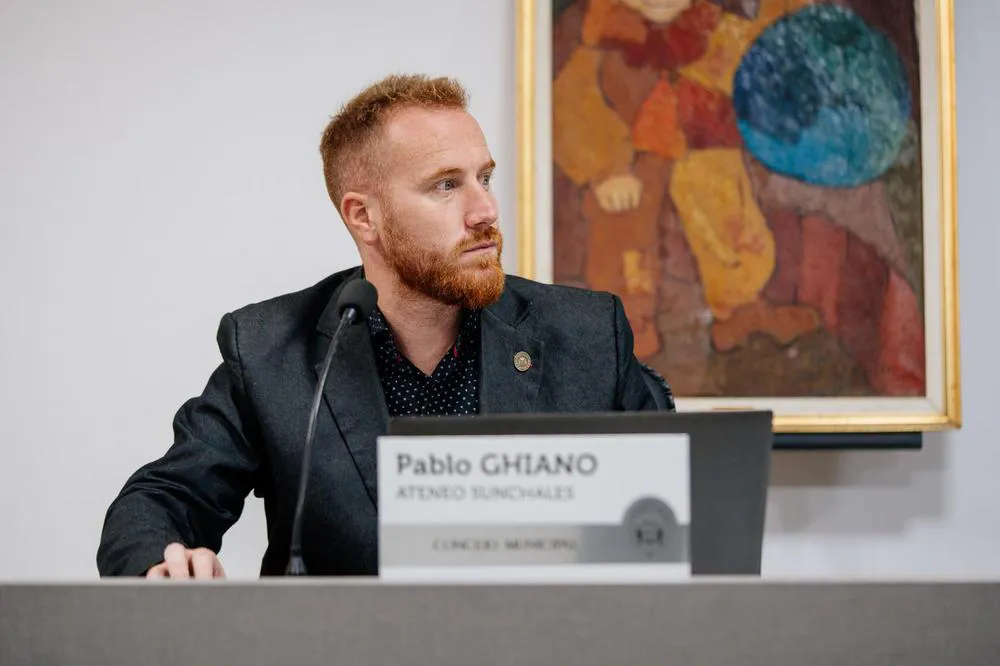 multimedia.normal.834a0ed97db9e665.UGFibG8gR2hpYW5vX25vcm1hbC5qcGVn