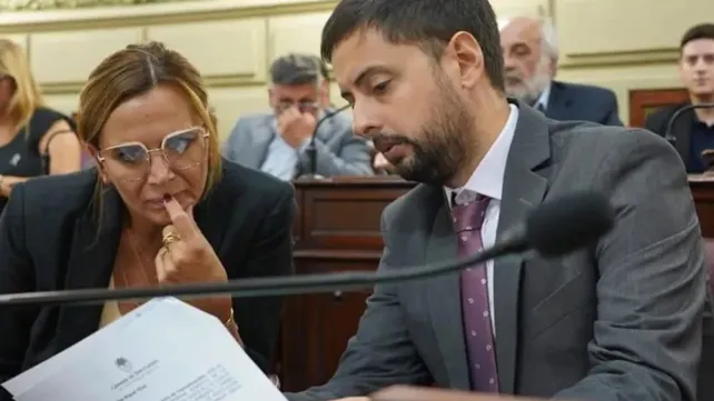 amalia-granata-emiliano-peralta-reeleccion-pullarojpg